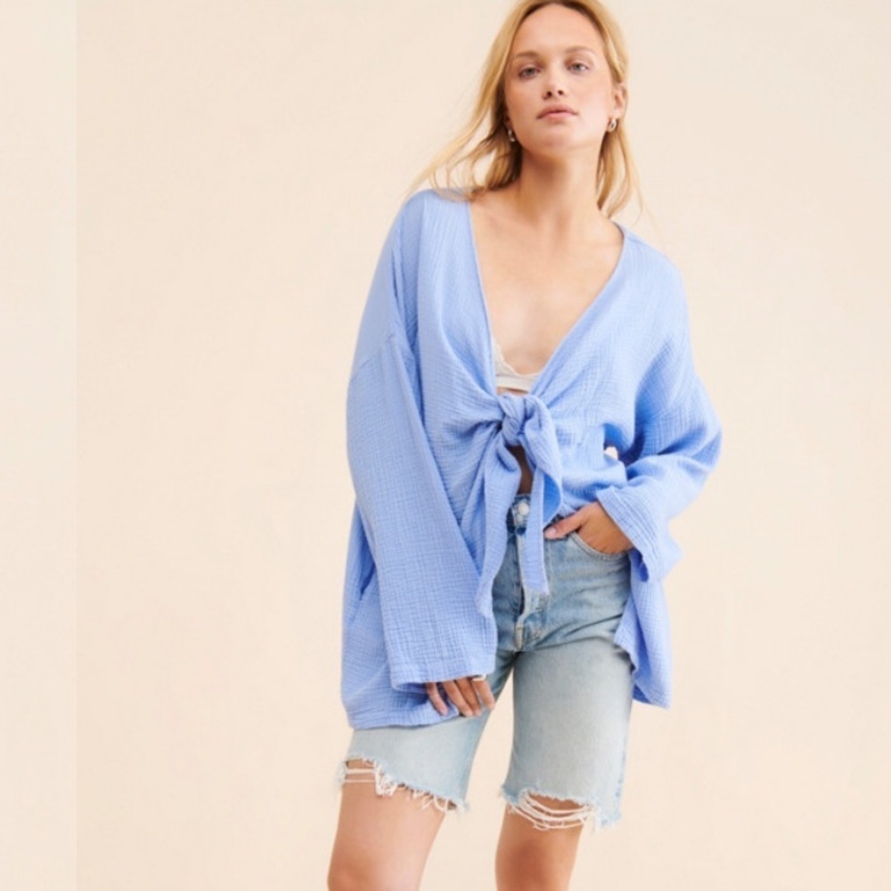 Riverside tool and dye wrap top size 1 Preloved